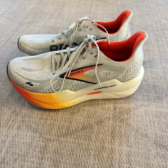 Brooks Hyperion Max 2 Running Shoes Grey Women’s Size 8.5